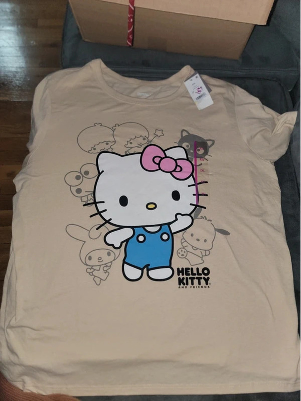 Sanrio hello kitty and friends shirt size XXL adult